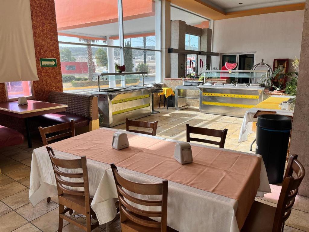 Hotel Del Valle Inn Pachuca Exterior photo